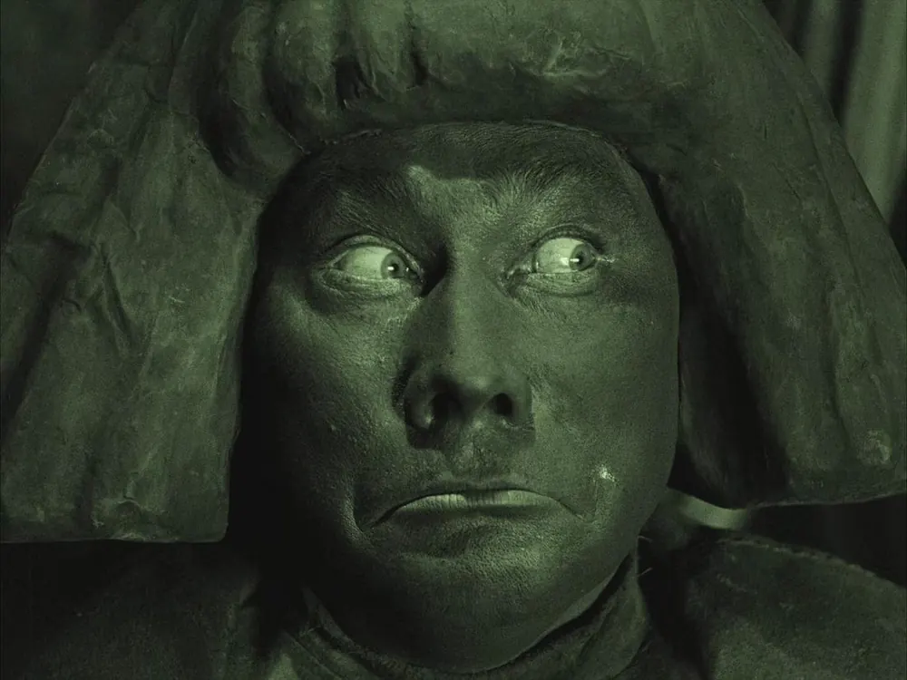 The Golem, 1920, dirigida por Paul Wegener y Carl Boese.